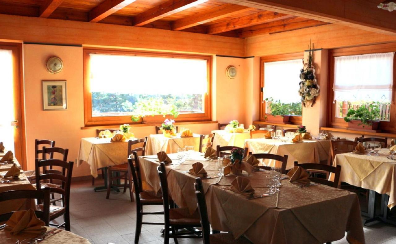 Hotel Bucaneve Bardonecchia Buitenkant foto