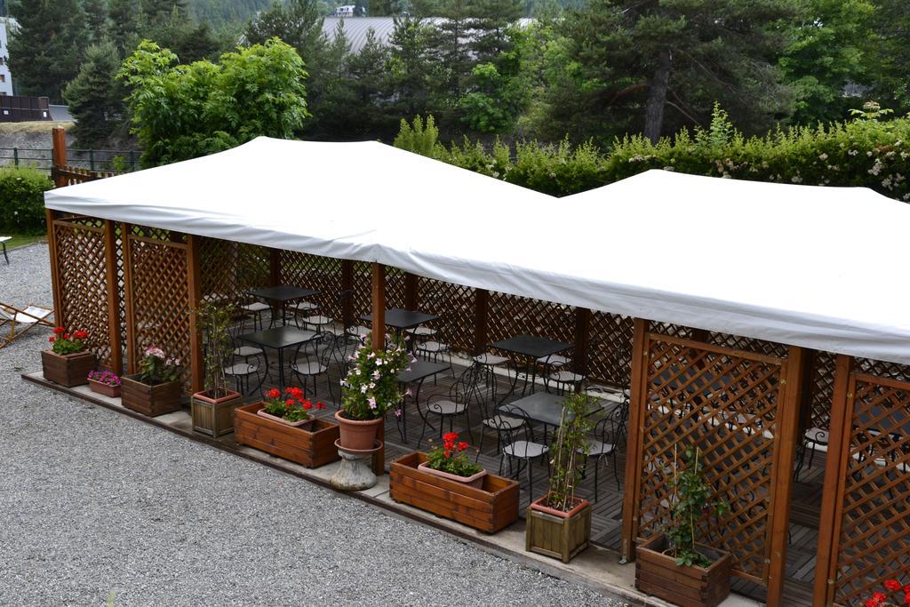 Hotel Bucaneve Bardonecchia Buitenkant foto