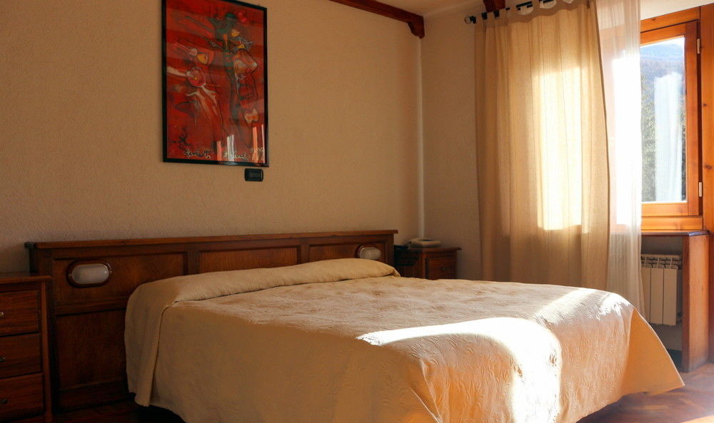 Hotel Bucaneve Bardonecchia Buitenkant foto