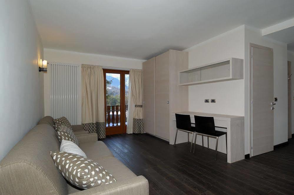 Hotel Bucaneve Bardonecchia Buitenkant foto